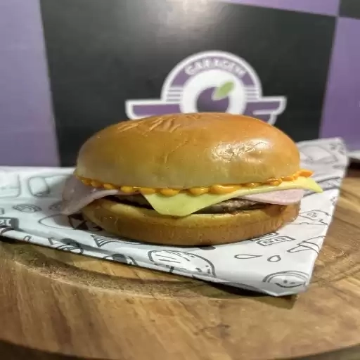 Burguinho + Batata Pequena + Ykó